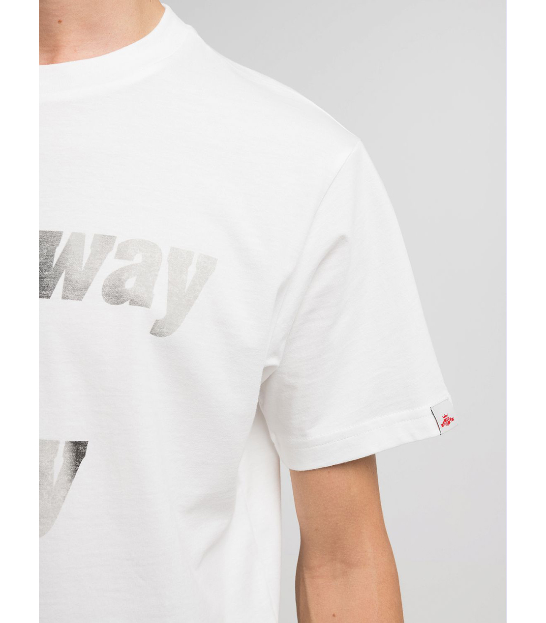 送料込★REPLAY★M3035 Tシャツ コットンジャ－ジープリントTシャツ｜REPLAY リプレイ公式通販